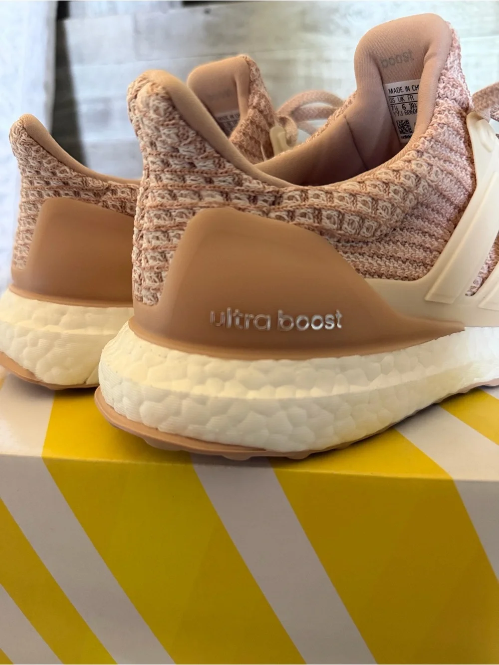 adidas UltraBoost 3.0 W 